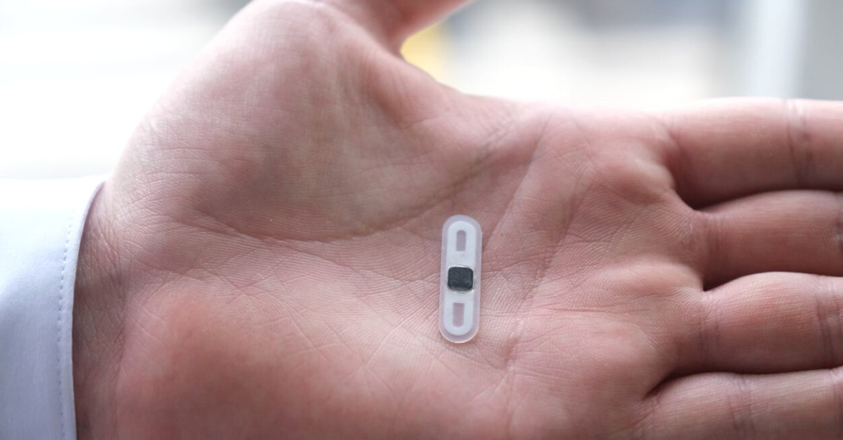 SSH as a Cyborg: Logging In With the Key in My Hand